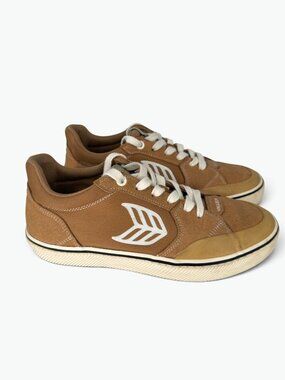 Cariuma Vallely Pro Sneakers Tan Suede Canvas US 7.5
